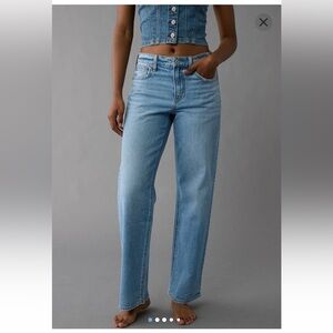 NWOT AE Strigid High-Waisted Stovepipe Jean